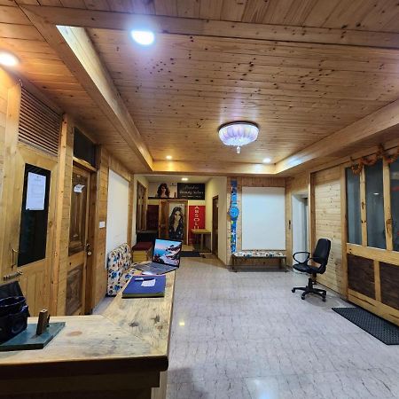 Himalayan Heritage Manali  Bagian luar foto